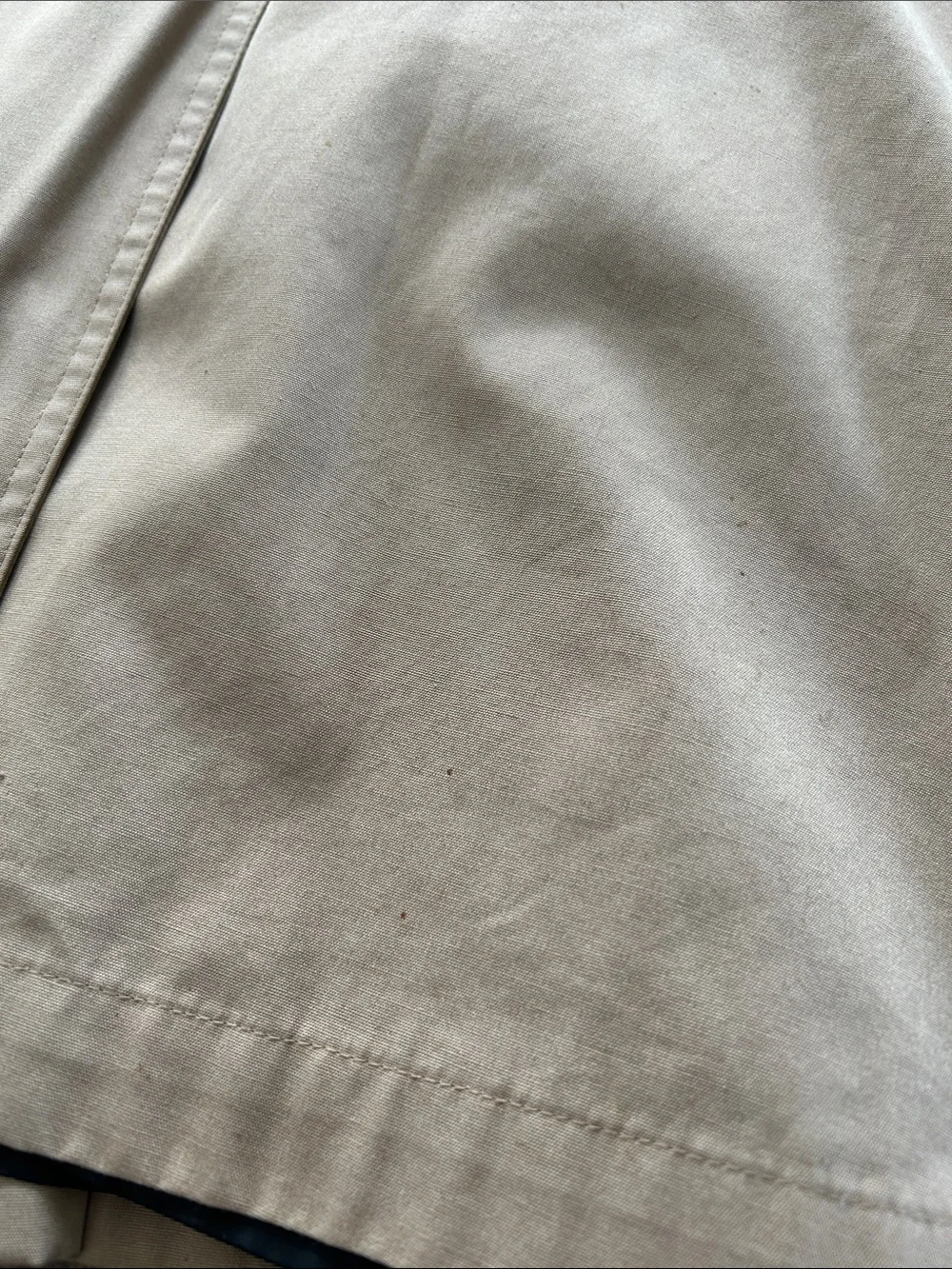 Women’s Size 10 Vintage London Fog Beige/Tan Classic Trench Coat with Belt - Picture 15 of 16